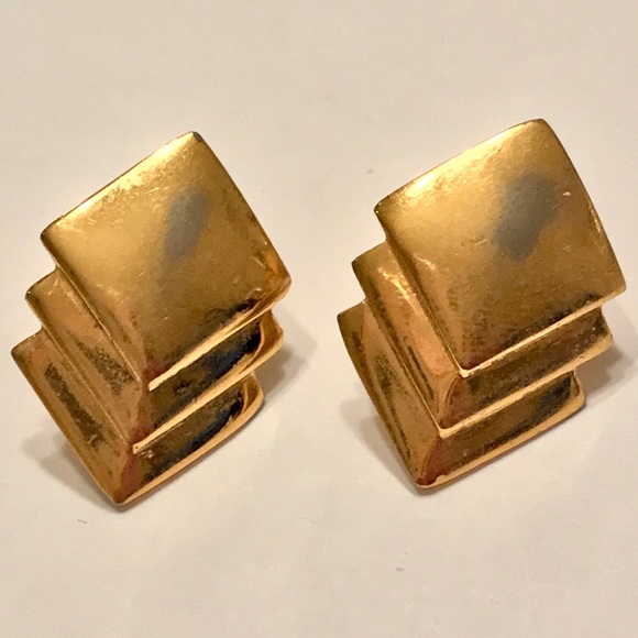 Jewelry - Vintage Gold Geometric Stud Earrings Jewelry - Vintage Gold Geometric Stud Earrings